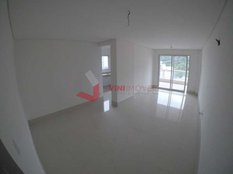 Apartamento em Canto Do Forte