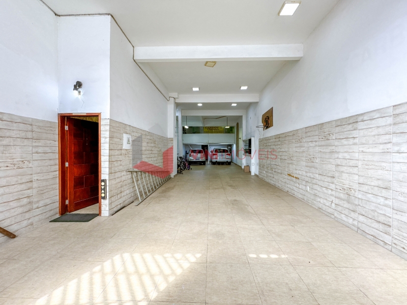 Sobrado em Boqueirão